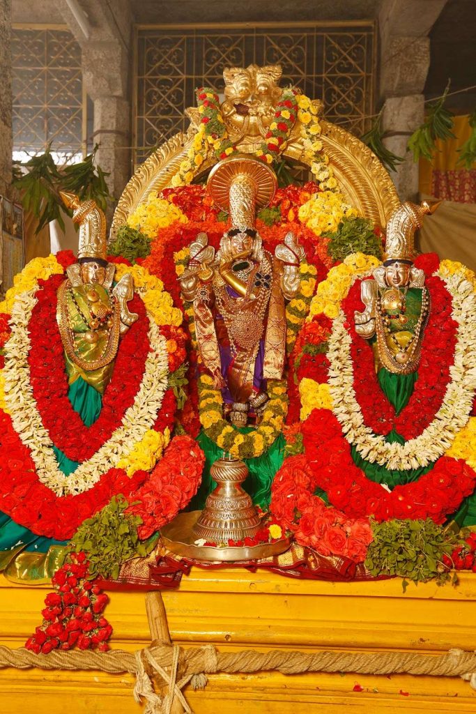 Sri Venugopala Swamy Temple,Karvetinagaram - Help