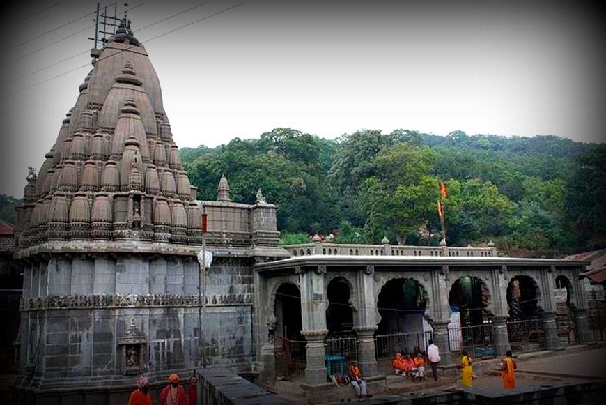 Bhimashankar Temple, a sacred Lord Shiva shrine in the Sahyadri Hills of Maharashtra
