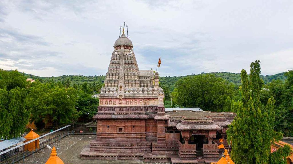 Grishneshwar Temple near Ellora Caves in Aurangabad, Maharashtra, showcasing traditional Hemadpanthi architecture