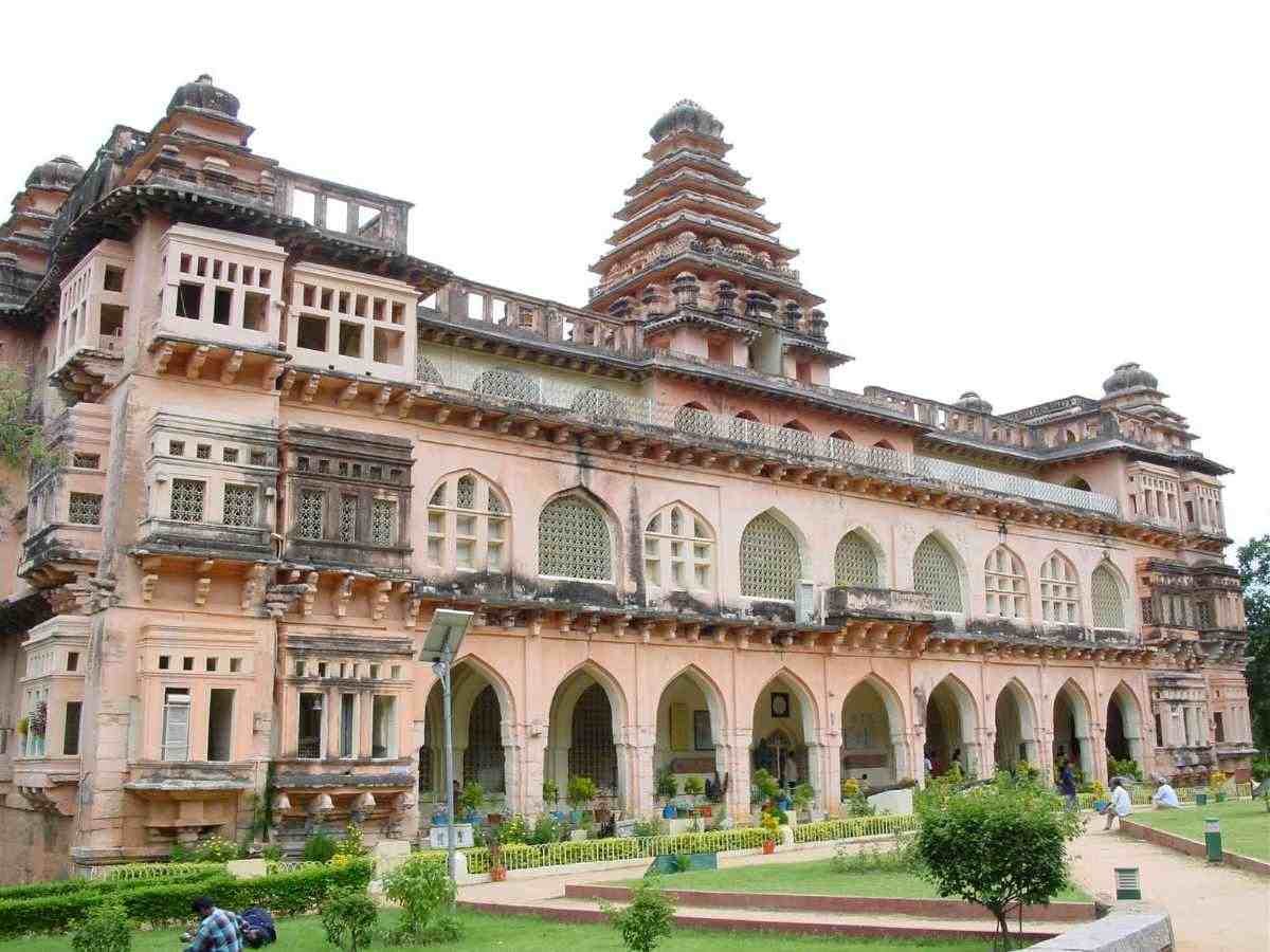 Chandra Ragiri Chandragiri Fort Temples Near Tirupati – History & Travel Guide