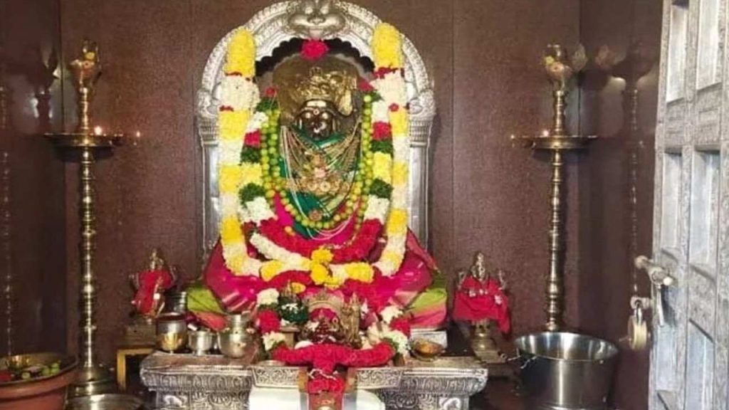 Jogulamba Devi idol at Jogulamba Shakti Peetha Alampur decorated with flowers and ornaments