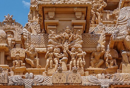 Brihadeeswarar Temple intricate stone carvings depicting deities and dancers in Thanjavur