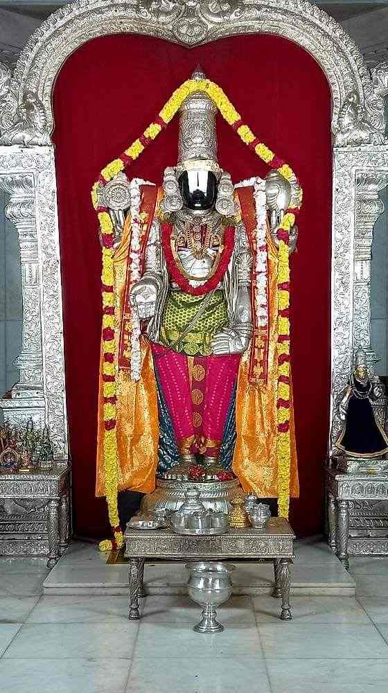 Lord Venkateswara idol at Birla Mandir Hyderabad decorated with garlands and traditional attire